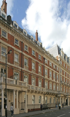 4 MANDEVILLE PLACE, LONDON W1